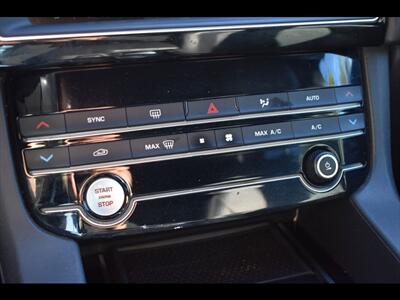 2019 Jaguar F-PACE 25t Premium   - Photo 11 - Mesa, AZ 85201