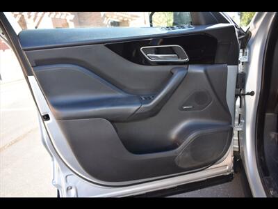 2019 Jaguar F-PACE 25t Premium   - Photo 17 - Mesa, AZ 85201