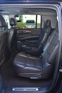 2018 Cadillac Escalade ESV Luxury   - Photo 15 - Mesa, AZ 85201