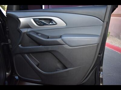 2018 Chevrolet Traverse LT Cloth   - Photo 38 - Mesa, AZ 85201