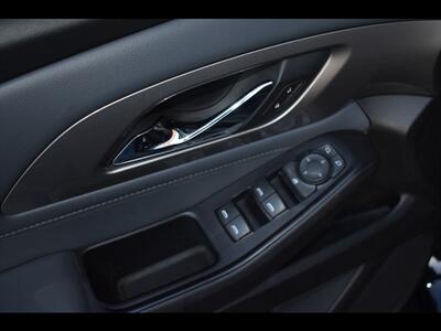 2018 Chevrolet Traverse LT Cloth   - Photo 19 - Mesa, AZ 85201