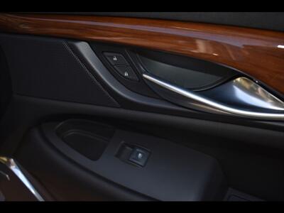 2017 Cadillac Escalade Luxury   - Photo 37 - Mesa, AZ 85201
