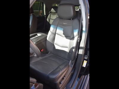 2017 Cadillac Escalade Luxury   - Photo 16 - Mesa, AZ 85201