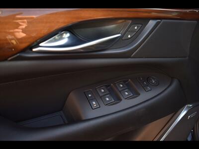 2017 Cadillac Escalade Luxury   - Photo 18 - Mesa, AZ 85201