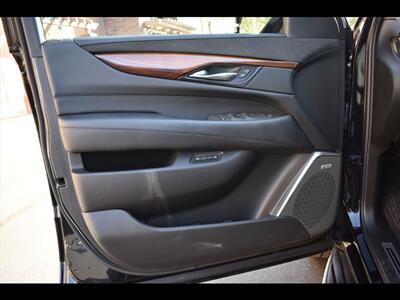 2017 Cadillac Escalade Luxury   - Photo 17 - Mesa, AZ 85201