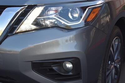 2020 Nissan Pathfinder Platinum   - Photo 33 - Mesa, AZ 85201