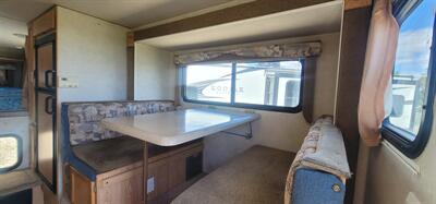 2005 RV Eagle Pickup camper   - Photo 6 - Helena, MT 59601