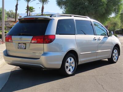 2004 Toyota Sienna XLE 7 Passenger   - Photo 5 - Palm Desert, CA 92211