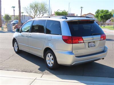 2004 Toyota Sienna XLE 7 Passenger   - Photo 7 - Palm Desert, CA 92211