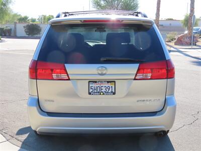 2004 Toyota Sienna XLE 7 Passenger   - Photo 6 - Palm Desert, CA 92211