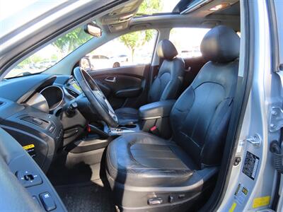 2010 Hyundai TUCSON GLS   - Photo 10 - Palm Desert, CA 92211