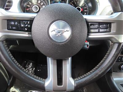 2014 Ford Mustang V6 Premium   - Photo 11 - Palm Desert, CA 92211