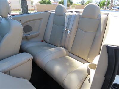 2011 Chrysler 200 Limited   - Photo 24 - Palm Desert, CA 92211