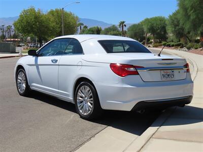 2011 Chrysler 200 Limited   - Photo 7 - Palm Desert, CA 92211