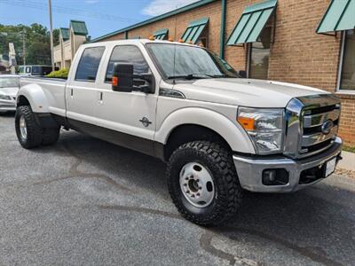 2016 Ford F-350 Super Duty Lariat   - Photo 1 - Knoxville, TN 37919