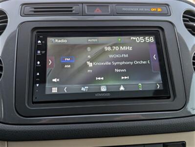 2017 Volkswagen Tiguan 2.0T SEL - Photo 13 - Knoxville, TN 37919