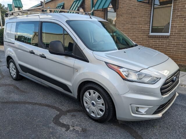 The 2019 Ford Transit Connect XLT photos