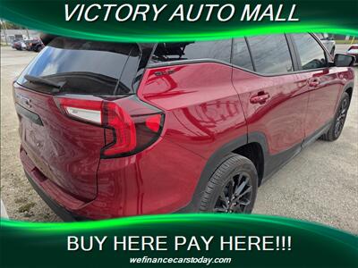 2024 GMC Terrain SLE - Photo 2 - Toledo, OH 43612