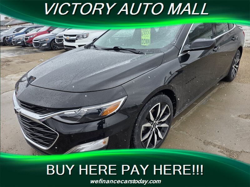 2021 Chevrolet Malibu RS   - Photo 1 - Toledo, OH 43612