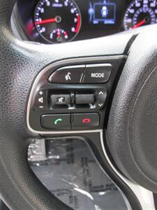 2016 Kia Optima LX - Photo 19 - Mishawaka, IN 46545