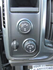 2017 Chevrolet Silverado 1500 LT Z71   - Photo 18 - Mishawaka, IN 46545