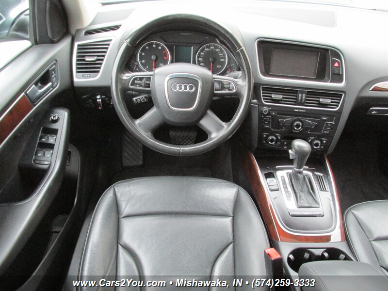 2012 Audi Q5 2.0T quattro Premium Plus photo