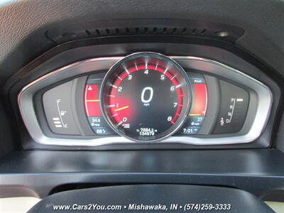 2014 Volvo S60 T5   - Photo 25 - Mishawaka, IN 46545