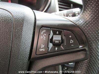 2018 Chevrolet Trax LS 4x4   - Photo 21 - Mishawaka, IN 46545