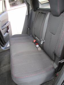 2015 GMC Terrain SLE AWD   - Photo 12 - Mishawaka, IN 46545