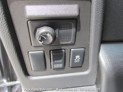 2014 Nissan Rogue Select AWD   - Photo 16 - Mishawaka, IN 46545