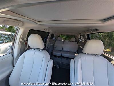 2013 Toyota Sienna XLE Braun Ability Ramp Van   - Photo 6 - Mishawaka, IN 46545