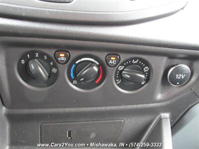 2019 Ford Transit 150   - Photo 17 - Mishawaka, IN 46545