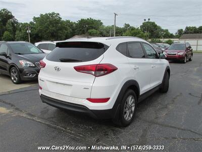 2016 Hyundai TUCSON SE 4x4   - Photo 5 - Mishawaka, IN 46545