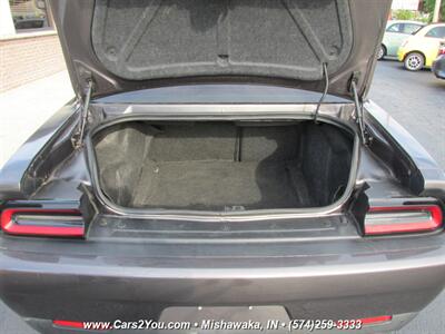 2020 Dodge Challenger R/T   - Photo 12 - Mishawaka, IN 46545