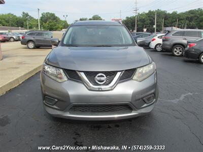 2016 Nissan Rogue SV AWD   - Photo 2 - Mishawaka, IN 46545
