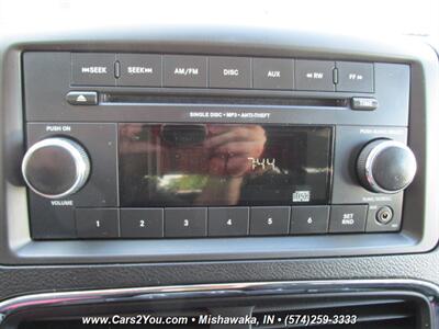 2015 Dodge Grand Caravan SE Plus   - Photo 13 - Mishawaka, IN 46545