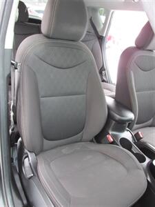 2016 Kia Soul   - Photo 16 - Mishawaka, IN 46545