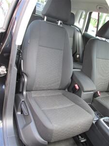 2012 Volkswagen Tiguan SE   - Photo 17 - Mishawaka, IN 46545