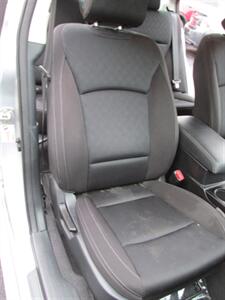 2017 Subaru Legacy 2.5i AWD   - Photo 17 - Mishawaka, IN 46545