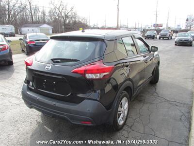 2020 Nissan Kicks S   - Photo 7 - Mishawaka, IN 46545
