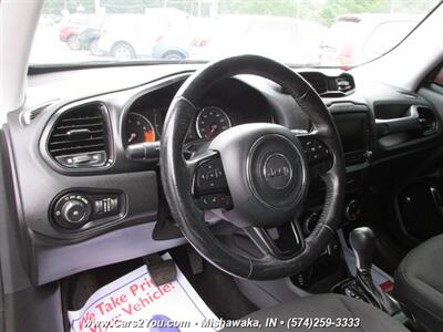 2016 Jeep Renegade Justice Edition 4x4   - Photo 10 - Mishawaka, IN 46545