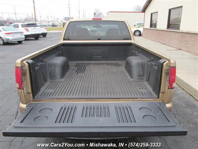 2000 Chevrolet S-10 LS   - Photo 7 - Mishawaka, IN 46545