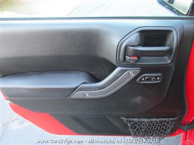 2017 Jeep Wrangler Unlimited Sport 4x4   - Photo 7 - Mishawaka, IN 46545