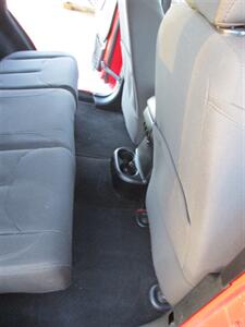 2017 Jeep Wrangler Unlimited Sport 4x4   - Photo 14 - Mishawaka, IN 46545