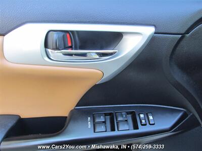 2013 Lexus CT 200h Hybrid Electric   - Photo 7 - Mishawaka, IN 46545
