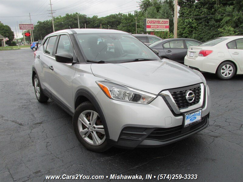 2020 Nissan Kicks S   - Photo 1 - Mishawaka, IN 46545