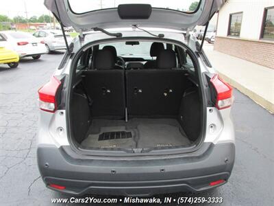 2020 Nissan Kicks S   - Photo 13 - Mishawaka, IN 46545