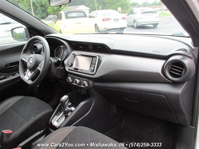 2020 Nissan Kicks S   - Photo 18 - Mishawaka, IN 46545