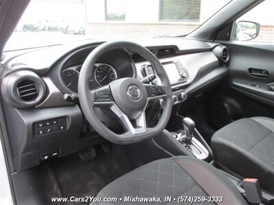 2020 Nissan Kicks S   - Photo 9 - Mishawaka, IN 46545