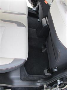 2017 Subaru Crosstrek 2.0i Premium AWD - Photo 16 - Mishawaka, IN 46545